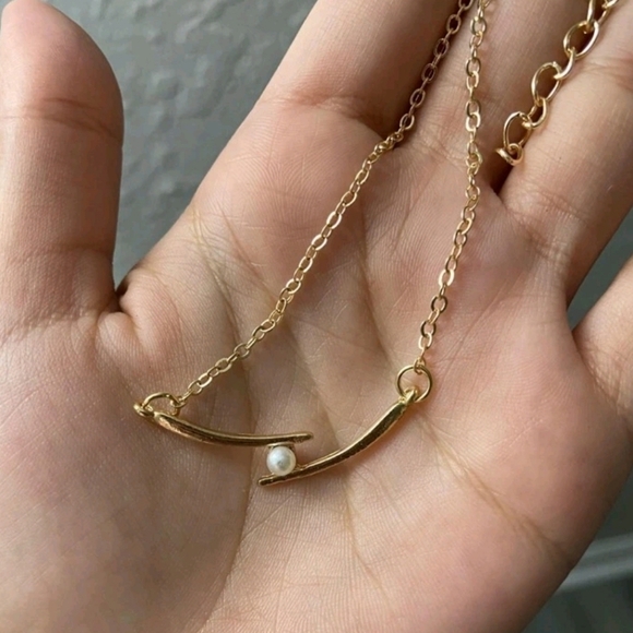 Gold Dainty Pearl Pendant Necklace Minimalist Boho Chain Layering Jewelry New - Picture 11 of 13